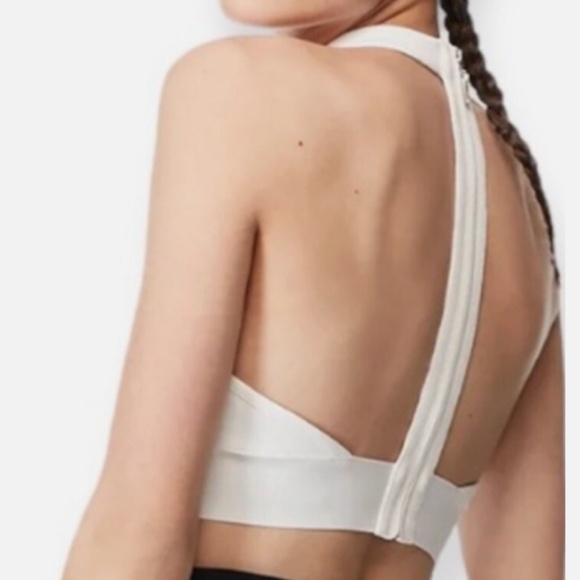 Herve Leger Bandage Halter Crop Top In Blush White Size S $145 NWT - Picture 3 of 9